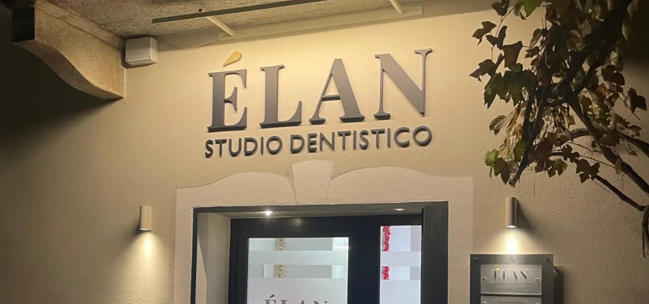 Insegna Lettere Scatolate - Elan Studio Dentistico - Sunrise Insegne